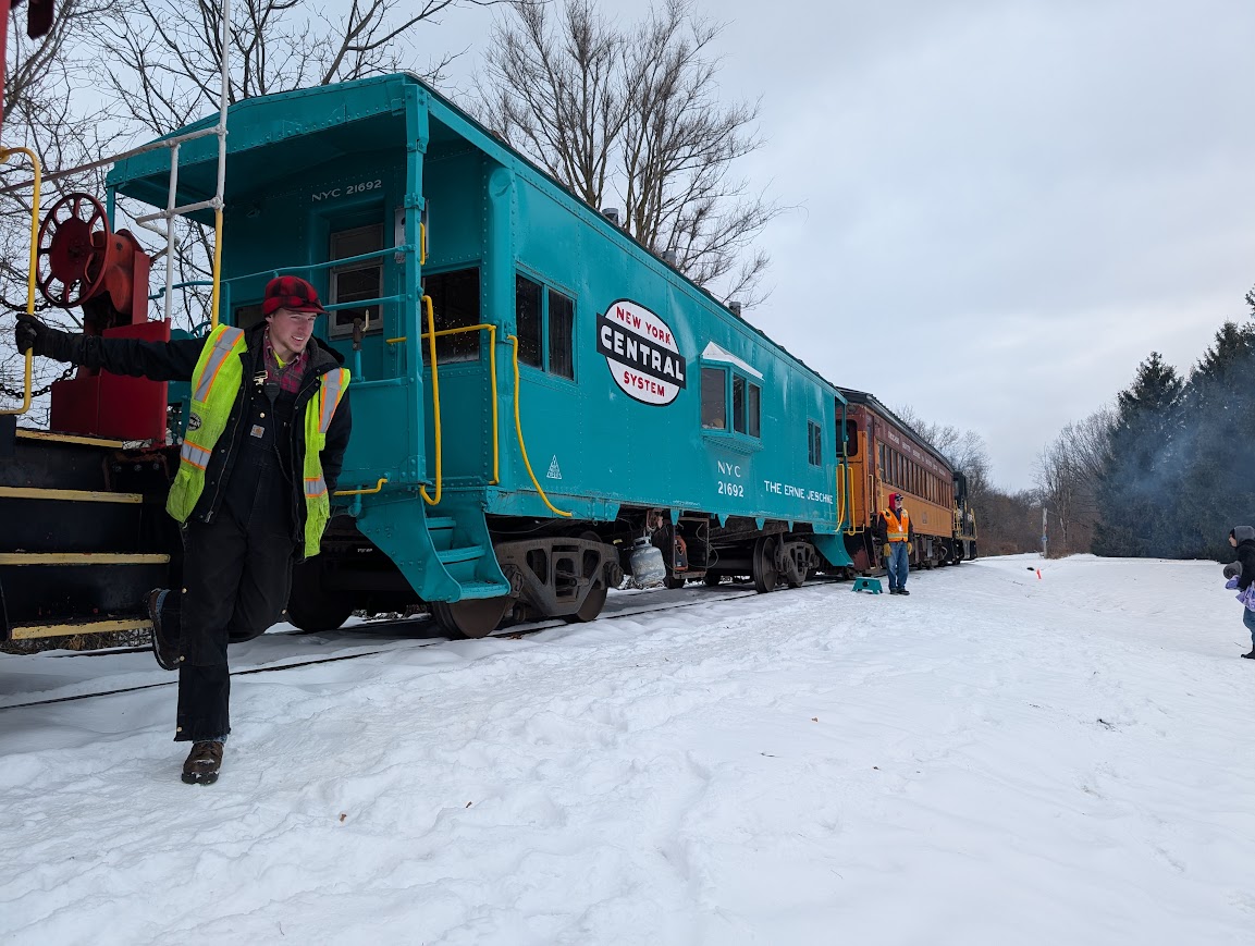 PXL_20251213_161744410